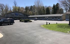 Marinette Inn